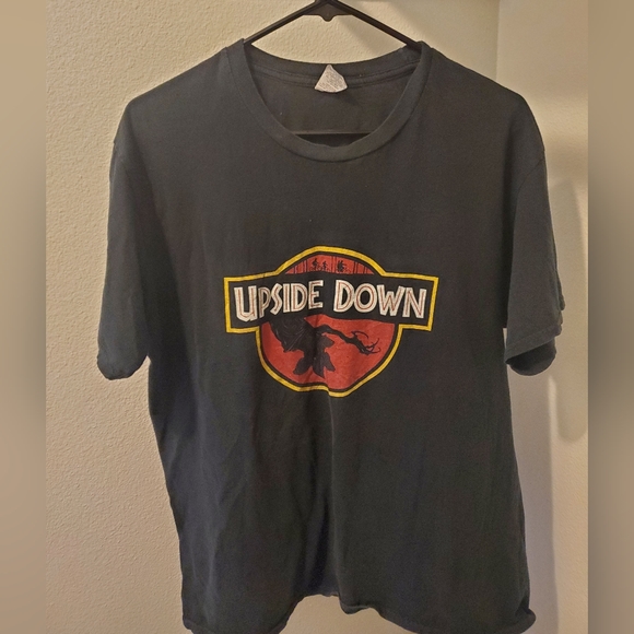 Stranger Things Shirt - Picture 2 of 2